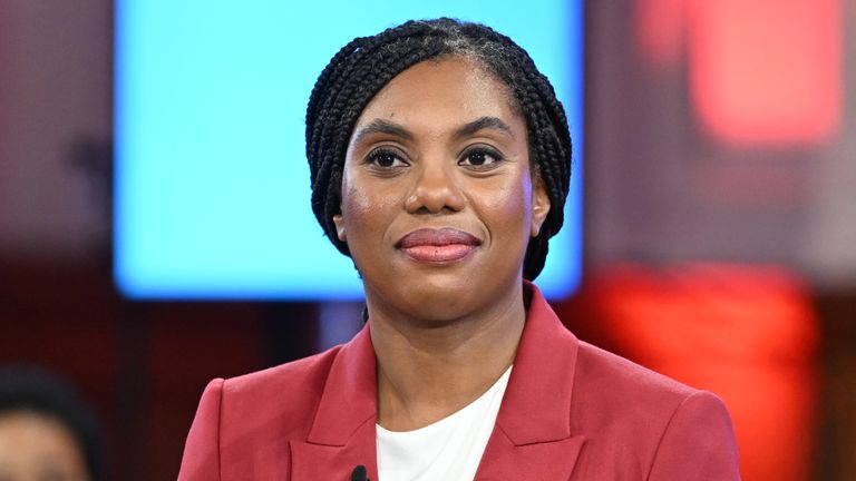 badenoch claims fire - Article 1